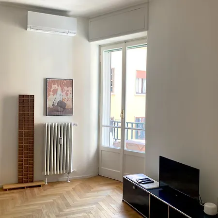 Kibilu - Via Braga - Stazione Lägenhet *